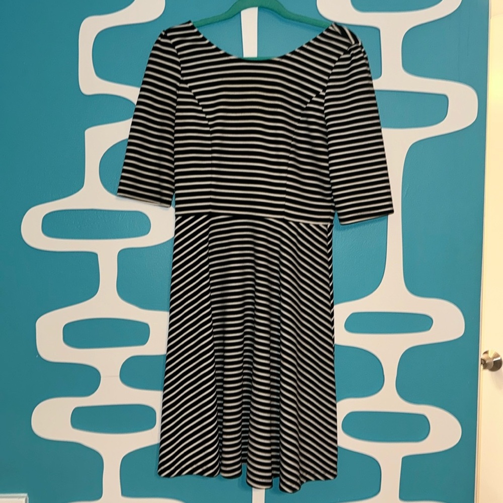 Black & White Stripped Dress for Work/Date night Retro